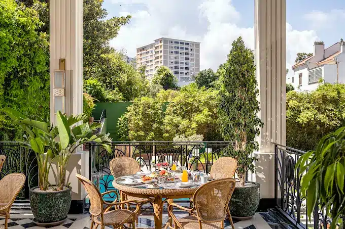 Le Casablanca Hotel, partner hotel for FK Hair Experience patients — view 3